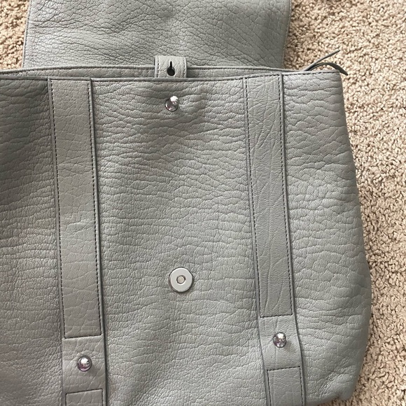 Leather backpack - Picture 2 of 8